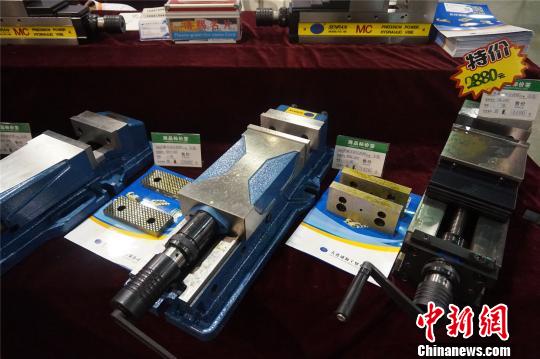 “2017中國機電交易博覽會”現(xiàn)場 張煜歡 攝
